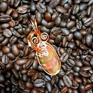 Ladies pendant jasper rapped in copper protected artist created